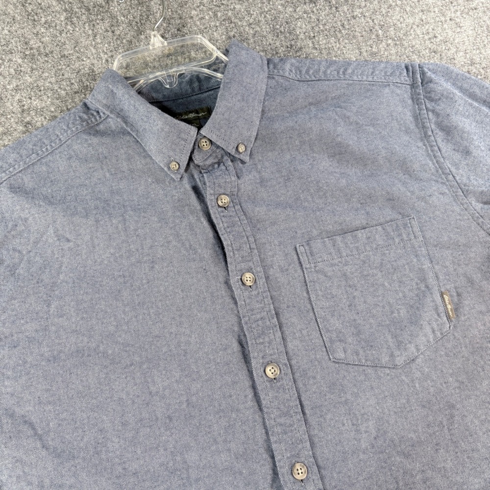 Eddie Bauer Mens TXL Blue Long Sleeve Button Down Shirt Chambray Cotton Blend